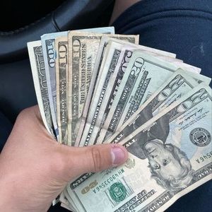 Meet your Posher, Derek